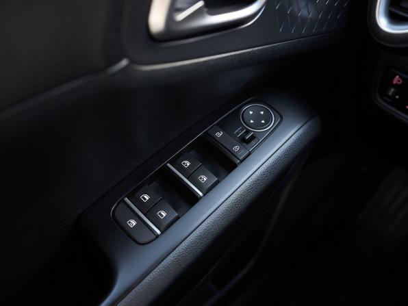 Kia Soul III с пробегом 2021 года, цена 2 144 000 рублей, 67794 км, хэтчбек, Автокод Объявления