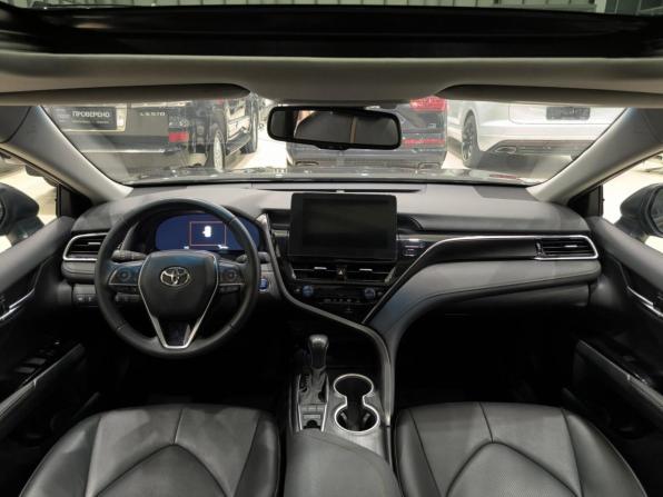 Toyota Camry VIII (XV70) Рестайлинг с пробегом 2023 года, цена 3 799 000 рублей, 30788 км, седан, Автокод Объявления