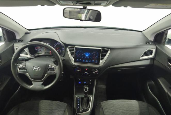 Hyundai Solaris II с пробегом 2019 года, цена 1 269 000 рублей, 160394 км, седан, Автокод Объявления