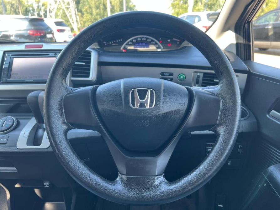Honda Freed I Стерлитамак  - изображение 16