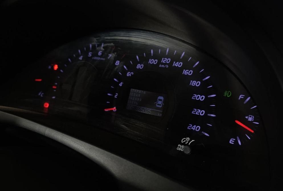 Toyota Camry VI (XV40) Рестайлинг Волгоград  - изображение 12