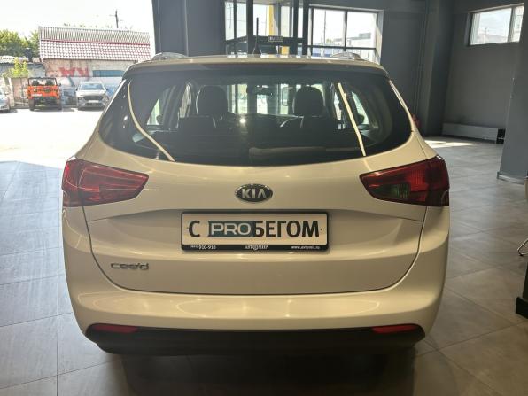 Kia Ceed II с пробегом 2013 года, цена 920 000 рублей, 174175 км, универсал, Автокод Объявления