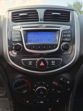 Hyundai Solaris I с пробегом 2014 года, цена 790 000 рублей, 161249 км, седан, Автокод Объявления