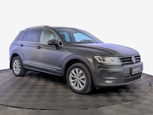 Volkswagen Tiguan II с пробегом 2017 года, цена 1 775 000 рублей, 203910 км, внедорожник, Автокод Объявления