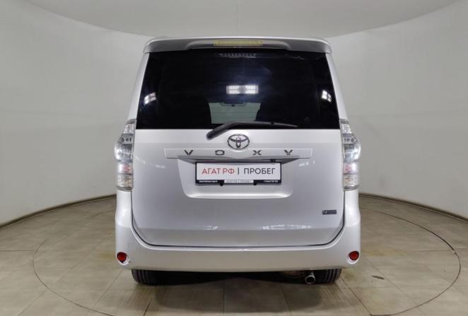 Toyota Voxy II (R70) Рестайлинг с пробегом 2012 года, цена 1 250 000 рублей, 289029 км, минивэн, Автокод Объявления