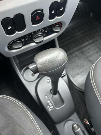 Renault Sandero I с пробегом 2014 года, цена 670 000 рублей, 121700 км, хэтчбек, Автокод Объявления