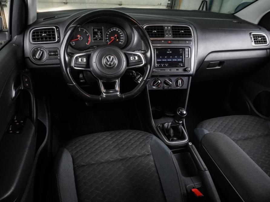 Volkswagen Polo V Рестайлинг Воронеж  - изображение 6