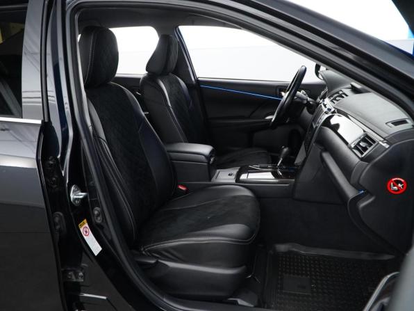 Toyota Camry VII (XV50) Рестайлинг с пробегом 2015 года, цена 1 798 000 рублей, 125781 км, седан, Автокод Объявления