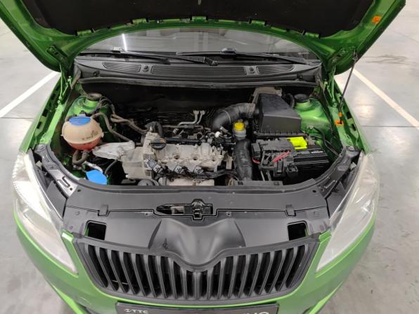 Skoda Fabia II Рестайлинг с пробегом 2010 года, цена 505 000 рублей, 141760 км, хэтчбек, Автокод Объявления