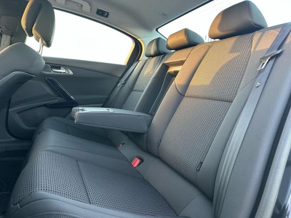 Peugeot 508 I с пробегом 2012 года, цена 1 050 000 рублей, 81500 км, седан, Автокод Объявления
