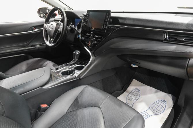Toyota Camry VIII (XV70) с пробегом 2021 года, цена 3 769 000 рублей, 50200 км, седан, Автокод Объявления