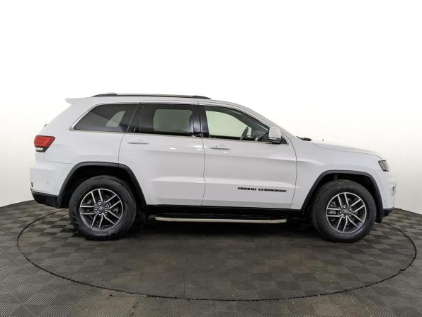Jeep Grand Cherokee IV (WK2) Рестайлинг с пробегом 2018 года, цена 3 850 000 рублей, 75079 км, внедорожник, Автокод Объявления