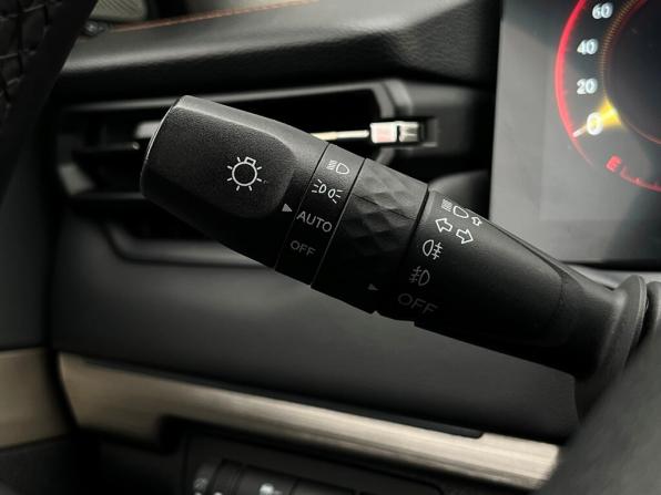 Exeed TXL I Рестайлинг 2 с пробегом 2023 года, цена 2 637 100 рублей, 57193 км, внедорожник, Автокод Объявления
