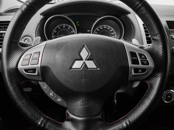 Mitsubishi Outlander II Рестайлинг с пробегом 2011 года, цена 1 100 000 рублей, 250025 км, внедорожник, Автокод Объявления