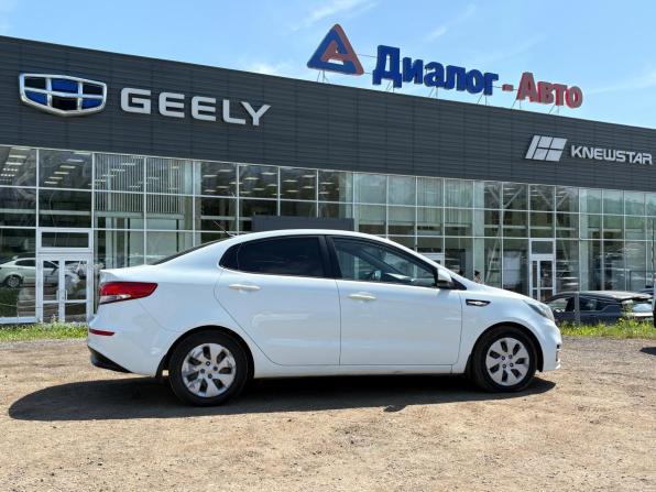 Kia Rio III Рестайлинг с пробегом 2016 года, цена 950 000 рублей, 125514 км, седан, Автокод Объявления