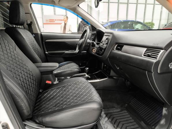 Mitsubishi Outlander III Рестайлинг 2 с пробегом 2017 года, цена 1 299 000 рублей, 154337 км, внедорожник, Автокод Объявления