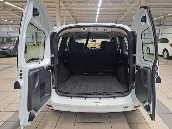 Lada (ВАЗ) Largus I Рестайлинг с пробегом 2024 года, цена 1 150 000 рублей, 38913 км, универсал, Автокод Объявления