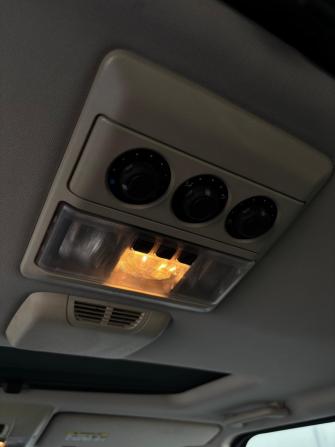Land Rover Discovery IV с пробегом 2010 года, цена 1 340 000 рублей, 250000 км, внедорожник, Автокод Объявления