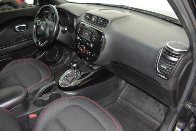 Kia Soul II Рестайлинг с пробегом 2016 года, цена 1 499 000 рублей, 174000 км, хэтчбек, Автокод Объявления