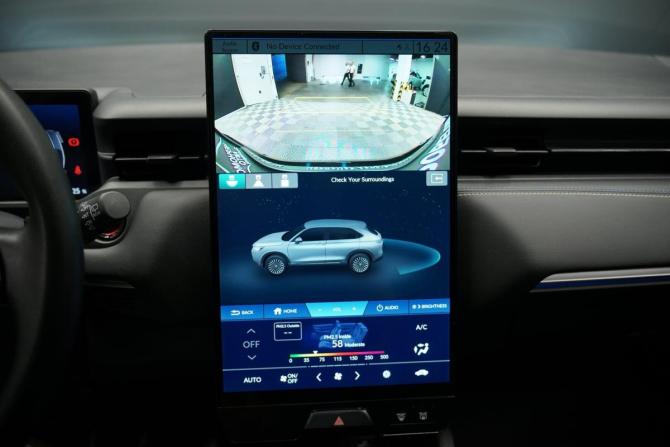 Honda e:NS1 с пробегом 2023 года, цена 3 235 000 рублей, 13000 км, внедорожник, Автокод Объявления