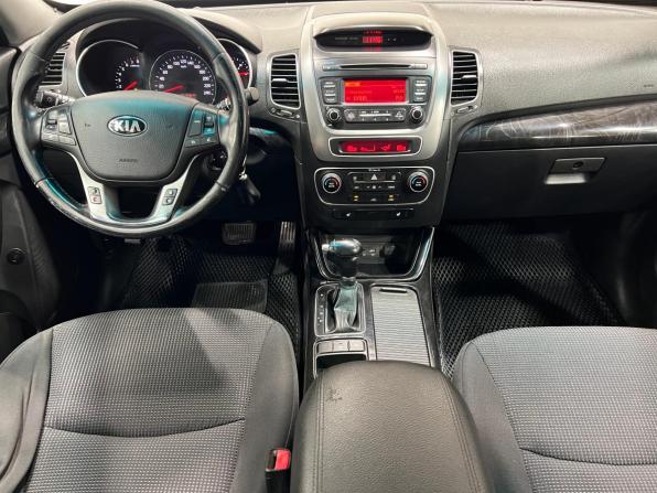 Kia Sorento II Рестайлинг с пробегом 2019 года, цена 1 970 000 рублей, 163490 км, внедорожник, Автокод Объявления