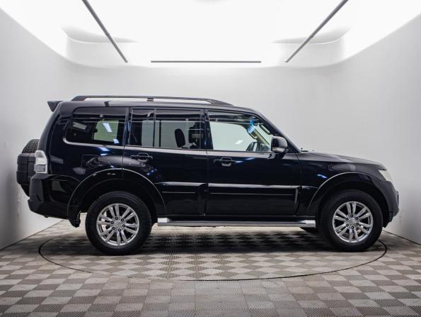 Mitsubishi Pajero IV Рестайлинг 1 с пробегом 2013 года, цена 1 920 000 рублей, 186963 км, внедорожник, Автокод Объявления