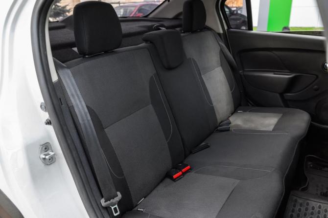 Renault Logan II Рестайлинг с пробегом 2020 года, цена 949 000 рублей, 132576 км, седан, Автокод Объявления