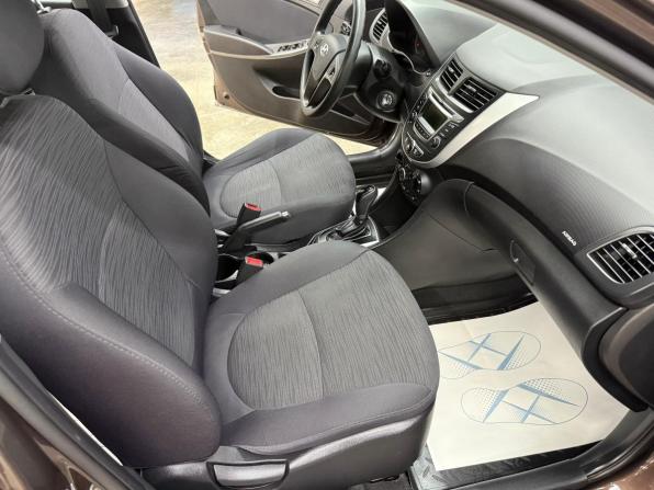 Hyundai Solaris I Рестайлинг с пробегом 2016 года, цена 1 310 000 рублей, 93948 км, седан, Автокод Объявления