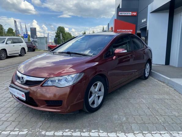 Honda Civic VIII Рестайлинг с пробегом 2011 года, цена 920 820 рублей, 205500 км, седан, Автокод Объявления
