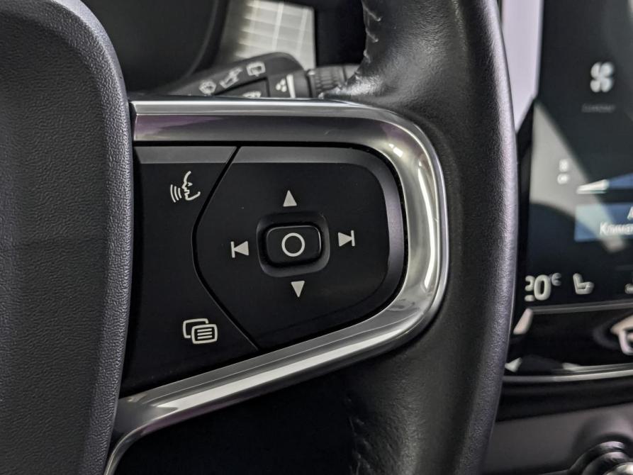 Volvo XC40 I Москва  - изображение 28