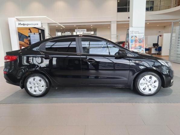 Kia Rio III Рестайлинг с пробегом 2016 года, цена 1 200 000 рублей, 67495 км, седан, Автокод Объявления