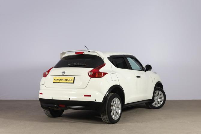 Nissan Juke I с пробегом 2014 года, цена 1 099 000 рублей, 108550 км, внедорожник, Автокод Объявления