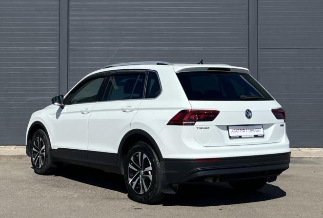 Volkswagen Tiguan II с пробегом 2019 года, цена 2 235 000 рублей, 151058 км, внедорожник, Автокод Объявления