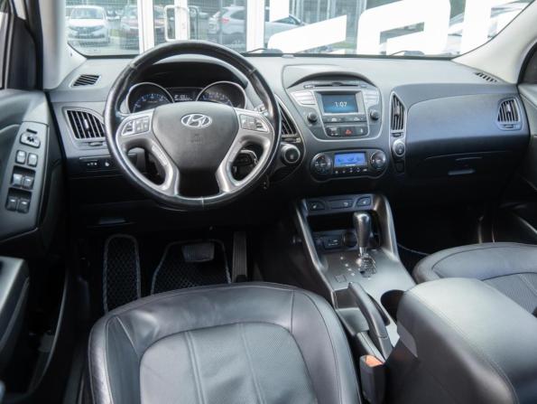 Hyundai ix35 I Рестайлинг с пробегом 2015 года, цена 1 560 000 рублей, 130499 км, внедорожник, Автокод Объявления