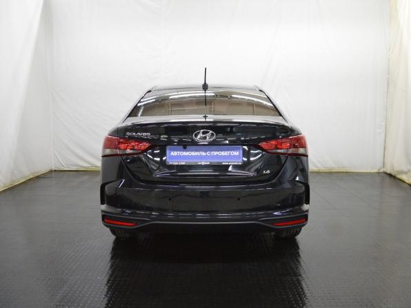 Hyundai Solaris II с пробегом 2018 года, цена 906 000 рублей, 230448 км, седан, Автокод Объявления