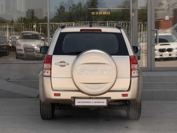 Suzuki Grand Vitara II Рестайлинг с пробегом 2010 года, цена 950 000 рублей, 153600 км, внедорожник, Автокод Объявления