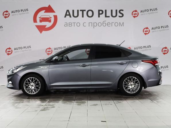 Hyundai Solaris II с пробегом 2018 года, цена 1 080 000 рублей, 133000 км, седан, Автокод Объявления