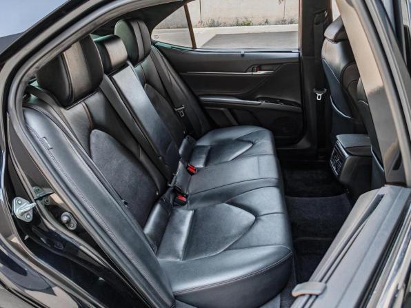 Toyota Camry VIII (XV70) с пробегом 2019 года, цена 2 850 000 рублей, 131171 км, седан, Автокод Объявления