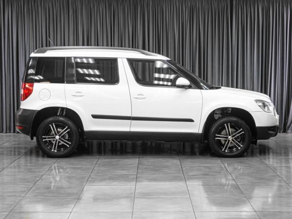 Skoda Yeti I с пробегом 2014 года, цена 799 000 рублей, 169617 км, внедорожник, Автокод Объявления
