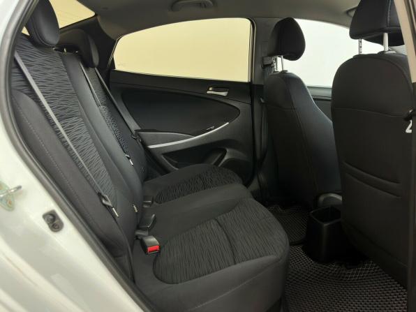 Hyundai Solaris I Рестайлинг с пробегом 2016 года, цена 1 089 000 рублей, 133784 км, седан, Автокод Объявления