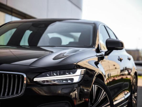 Volvo S90 II Рестайлинг с пробегом 2021 года, цена 3 044 000 рублей, 129256 км, седан, Автокод Объявления