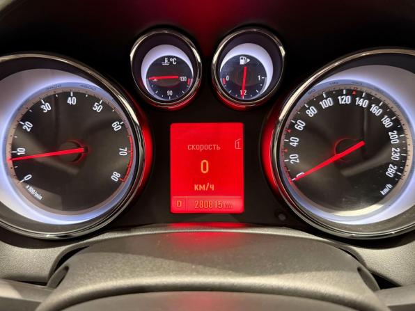 Opel Astra J Рестайлинг с пробегом 2013 года, цена 643 036 рублей, 280815 км, седан, Автокод Объявления