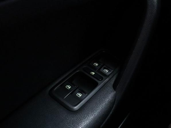 Skoda Yeti I Рестайлинг с пробегом 2014 года, цена 1 359 000 рублей, 125346 км, внедорожник, Автокод Объявления