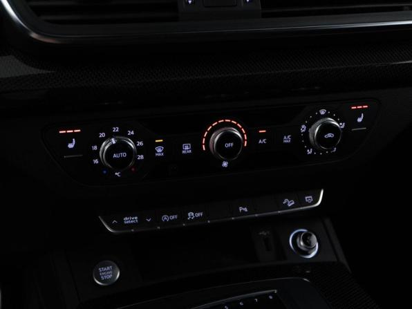Audi Q5 II (FY) с пробегом 2018 года, цена 4 212 444 рубля, 139031 км, внедорожник, Автокод Объявления