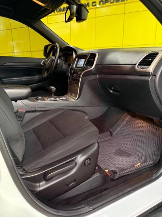 Jeep Grand Cherokee IV (WK2) Рестайлинг с пробегом 2013 года, цена 1 949 000 рублей, 240000 км, внедорожник, Автокод Объявления