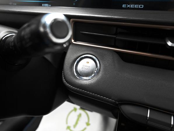 Exeed LX I Рестайлинг с пробегом 2023 года, цена 2 195 000 рублей, 60052 км, внедорожник, Автокод Объявления