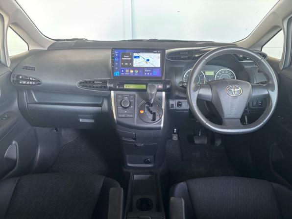 Toyota Wish II Рестайлинг с пробегом 2012 года, цена 1 449 000 рублей, 108786 км, минивэн, Автокод Объявления