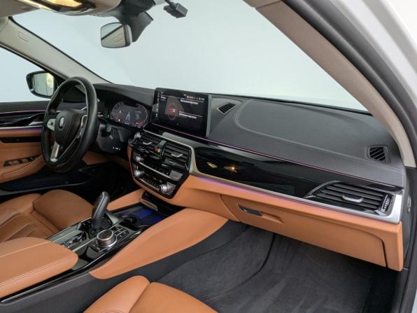 BMW 5 серии VII (G30/G31/G38) Рестайлинг с пробегом 2022 года, цена 5 200 000 рублей, 69342 км, седан, Автокод Объявления