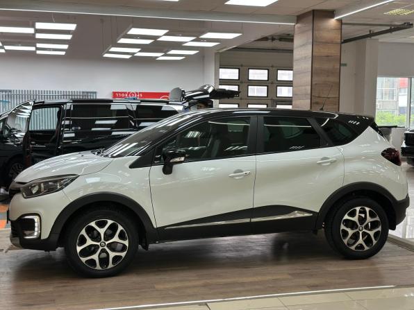 Renault Kaptur I с пробегом 2018 года, цена 1 590 000 рублей, 105000 км, внедорожник, Автокод Объявления