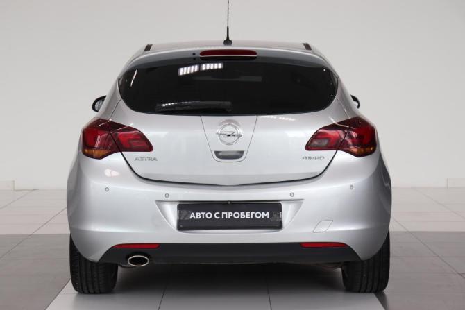 Opel Astra J с пробегом 2011 года, цена 550 000 рублей, 237298 км, хэтчбек, Автокод Объявления